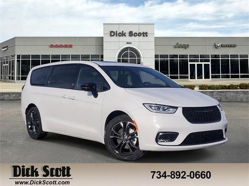 2026 Chrysler Pacifica L