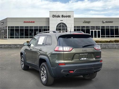 2020 Jeep Cherokee Trailhawk