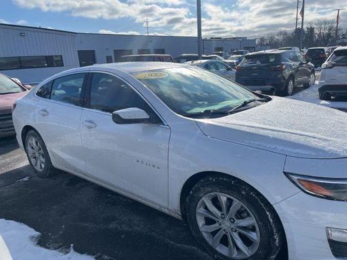 2022 Chevrolet Malibu FWD LT