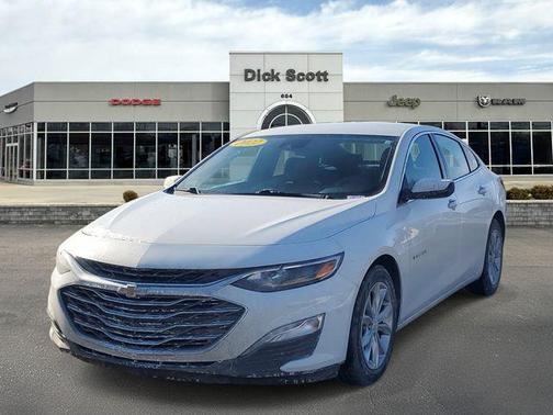 2022 Chevrolet Malibu FWD LT