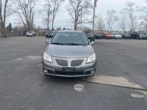 2008 Pontiac Vibe Base