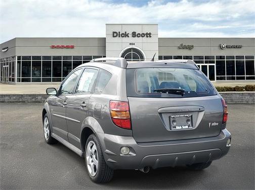 2008 Pontiac Vibe Base