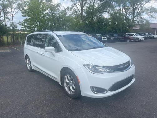 2019 Chrysler Pacifica Touring-L Plus