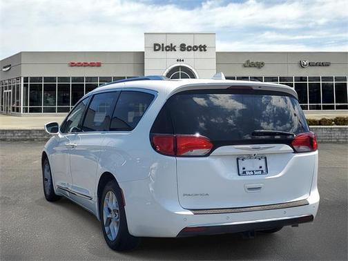 2019 Chrysler Pacifica Touring-L Plus