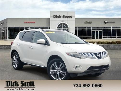 2010 Nissan Murano LE
