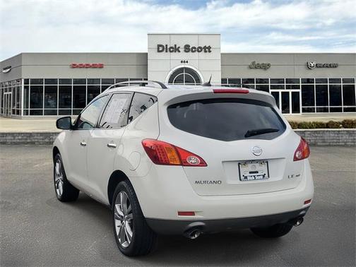 2010 Nissan Murano LE