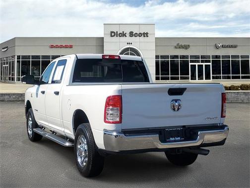 2022 RAM 2500 Tradesman Crew Cab 4x4 6'4' Box