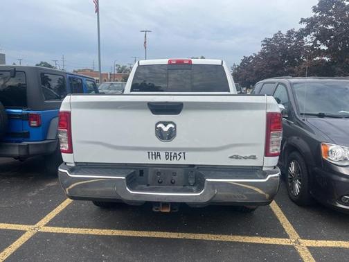 2022 RAM 2500 Tradesman Crew Cab 4x4 6'4' Box