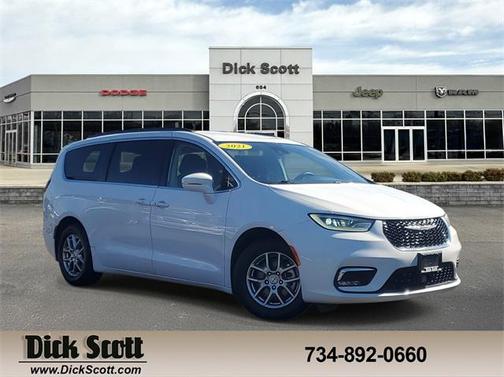 2021 Chrysler Pacifica Touring