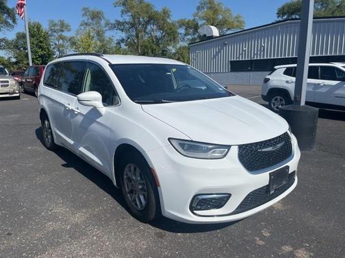 2021 Chrysler Pacifica Touring