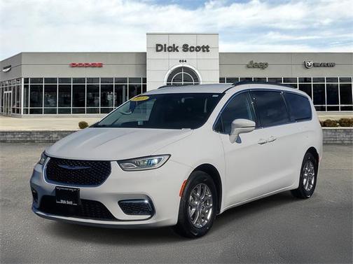 2021 Chrysler Pacifica Touring