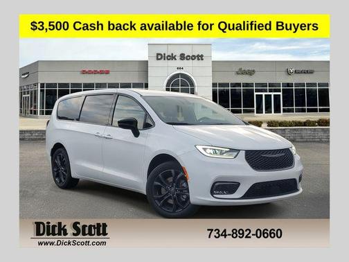 2026 Chrysler Pacifica L