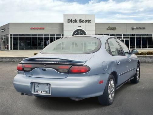 1998 Ford Taurus LX