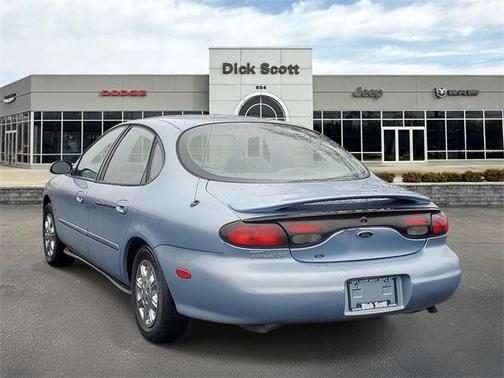 1998 Ford Taurus LX