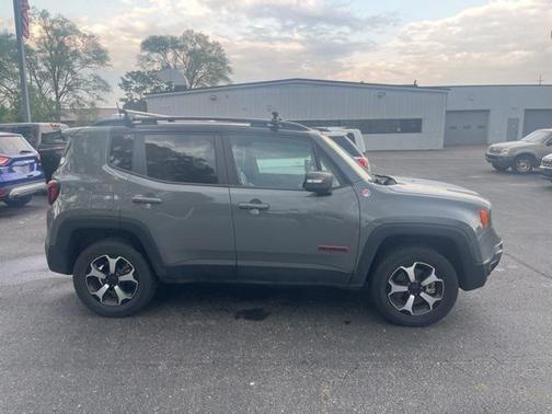 2021 Jeep Renegade Trailhawk