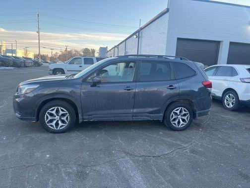 2020 Subaru Forester Premium