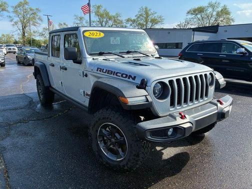 Silver Zynith Clearcoat 2023 Jeep Gladiator Rubicon