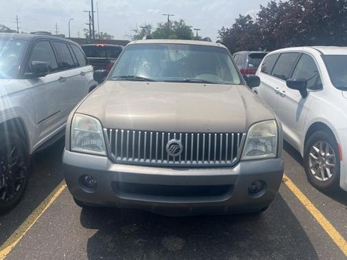 2005 Mercury Mountaineer Luxury