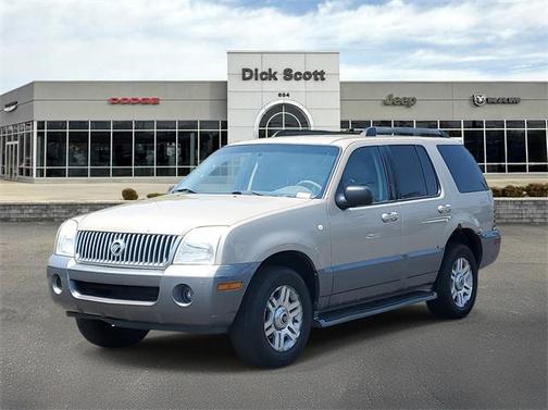 2005 Mercury Mountaineer Luxury