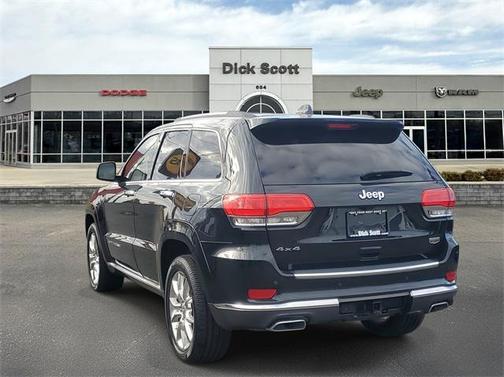 2016 Jeep Grand Cherokee Summit