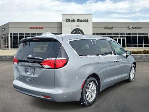 2017 Chrysler Pacifica Touring