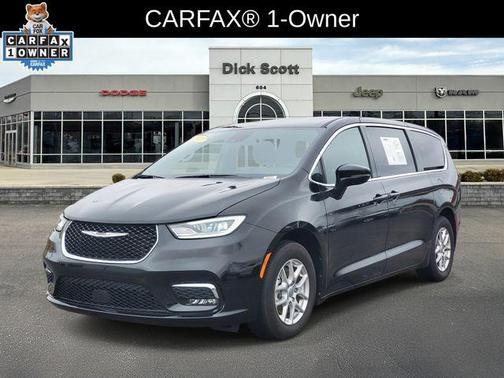 2025 Chrysler Pacifica L