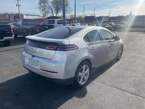 2015 Chevrolet Volt Base