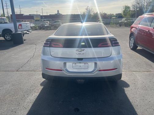 2015 Chevrolet Volt Base
