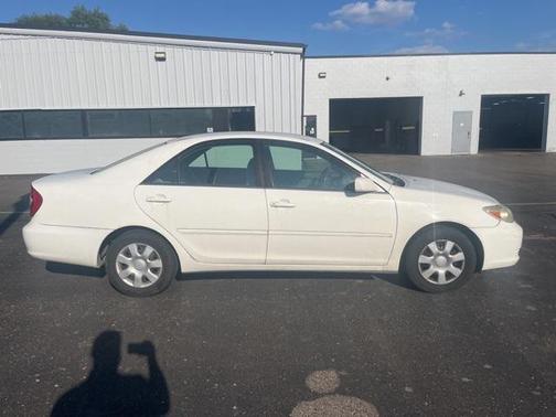 2003 Toyota Camry 