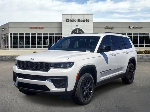 Bright White Clearcoat 2026 Jeep Grand Cherokee L Altitude