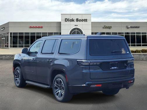 Baltic Gray Metallic Clearcoat 2026 Jeep Grand Wagoneer
