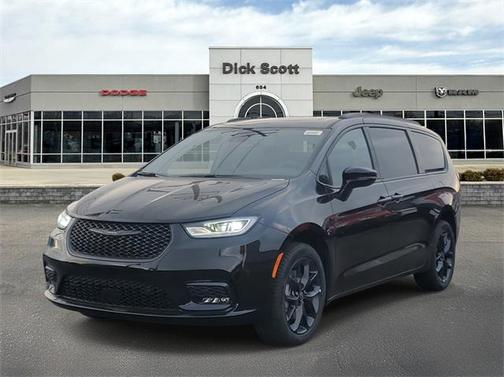 2026 Chrysler Pacifica L