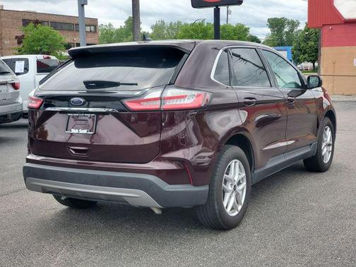 Burgundy 2024 Ford Edge SEL