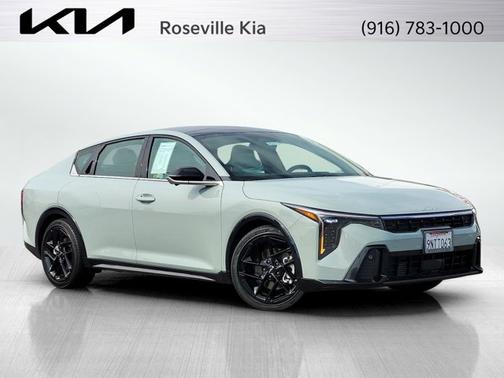 2025 Kia K4 GT-LINE TURBO