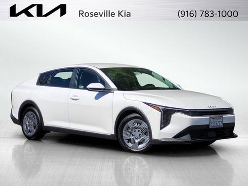 Snow White Pearl 2025 Kia K4 LX