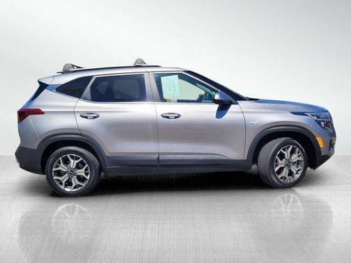 2023 Kia Seltos EX