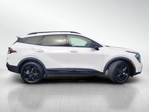 2025 Kia Sportage X-LINE
