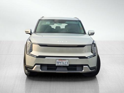 2024 Kia EV9 WIND