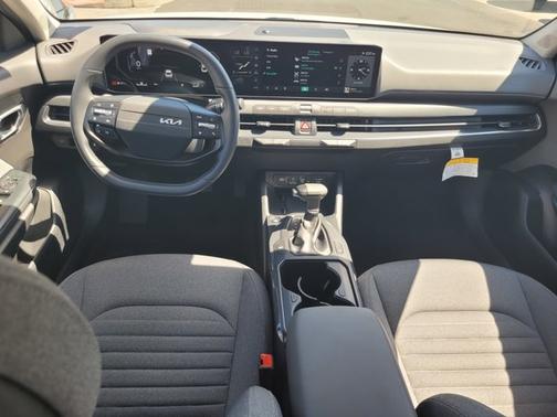Snow White Pearl 2025 Kia K4 EX