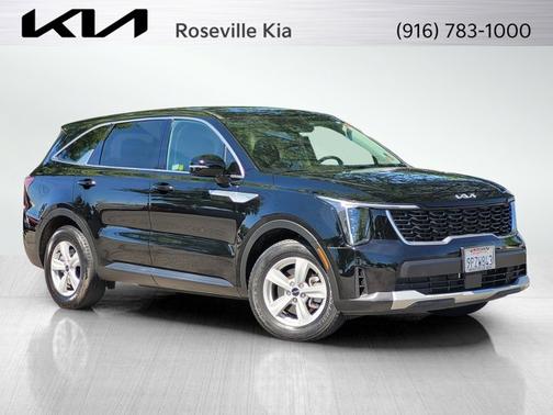 Ebony Black 2025 Kia Sorento LX