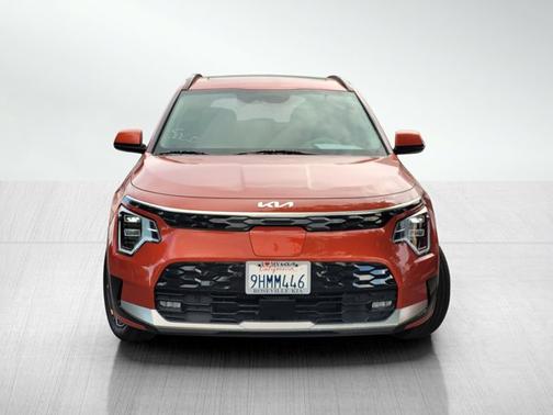 2023 Kia Niro EV WAVE