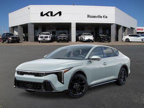2025 Kia K4 GT-Line Turbo