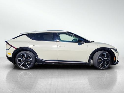 2022 Kia EV6 GT-LINE