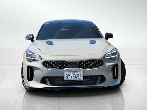 2022 Kia Stinger GT1
