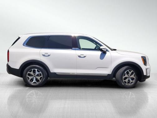 Glacial White Pearl 2021 Kia Telluride EX