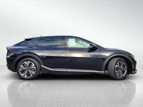 2024 Kia EV6 LIGHT LONG RANGE