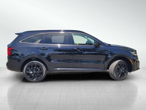 Ebony Black 2023 Kia Sorento SX