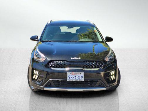 2022 Kia Niro LXS