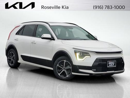 2024 Kia Niro SX