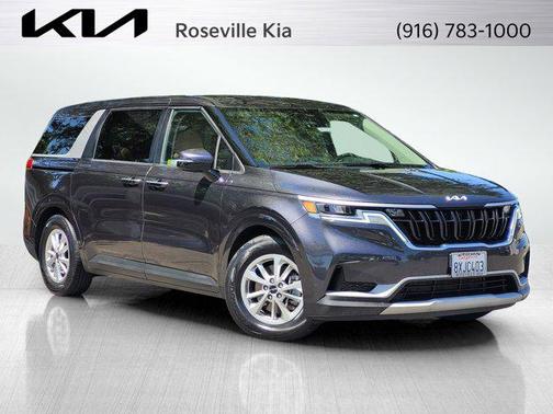 2022 Kia Carnival LXS